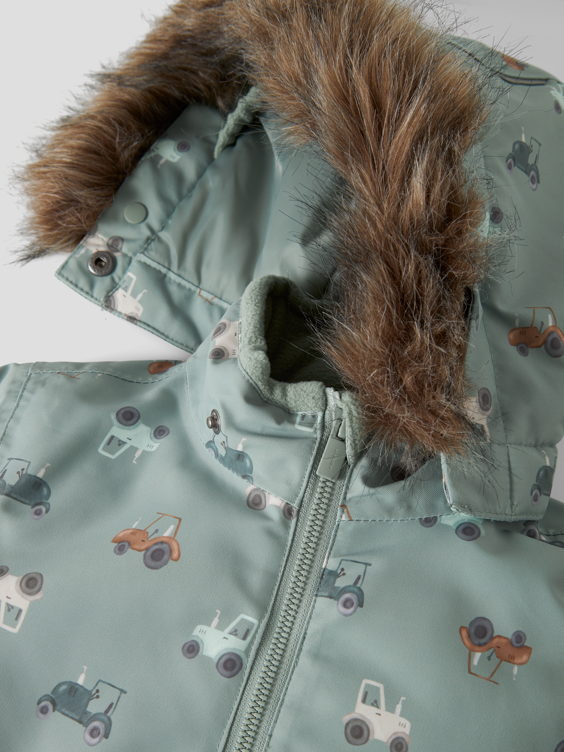 model_shot-detail